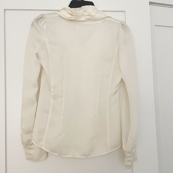Ruffled Long Sleeve Ivory Blouse - Picture 3 of 12